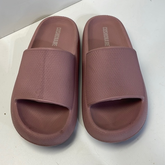 cushionaire Shoes - Cushionaire mauve slides